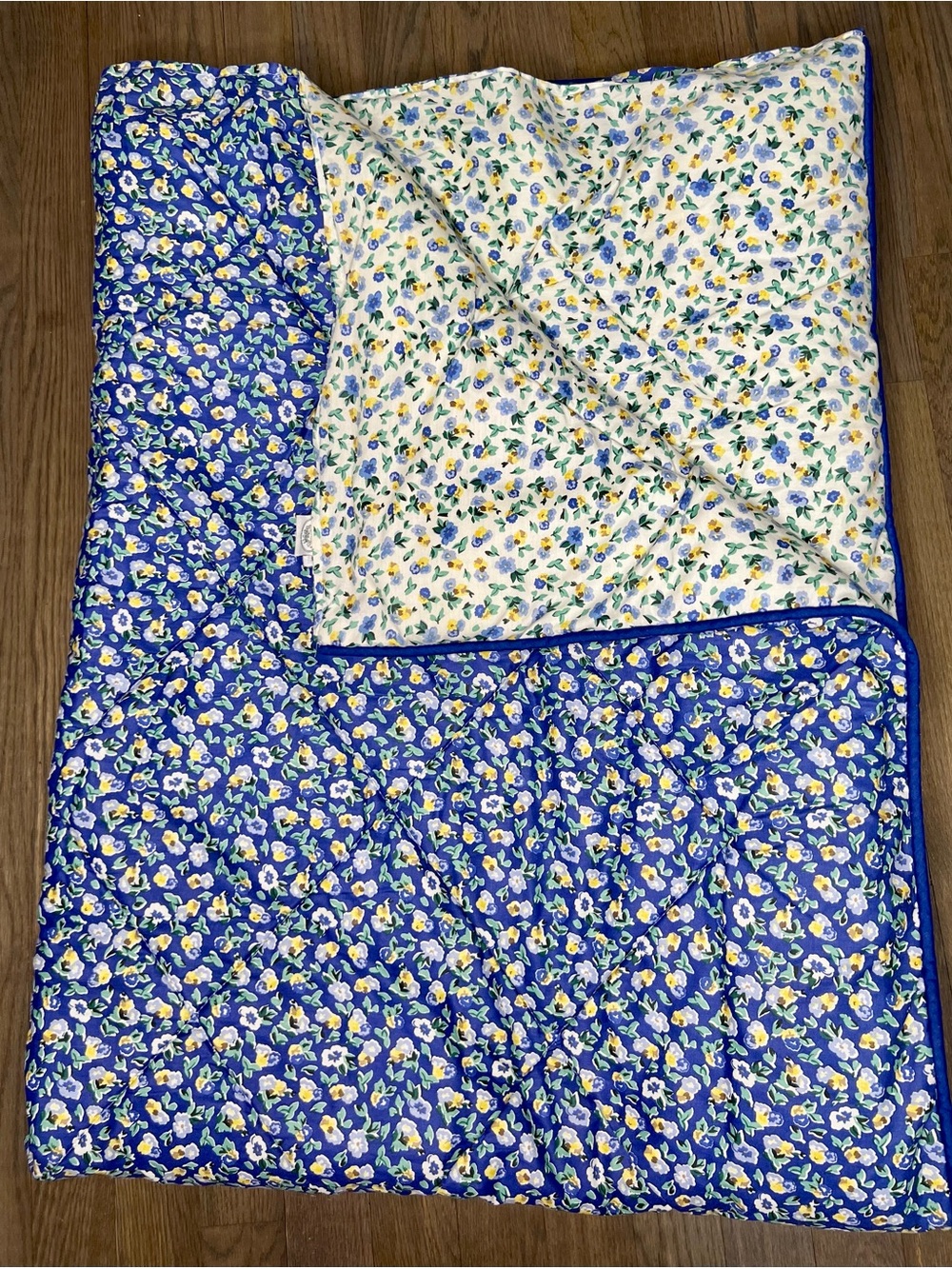 Laura Ashley Polyanthus Comforter 3 Shams Twin Size Blue Yellow Cottage Core